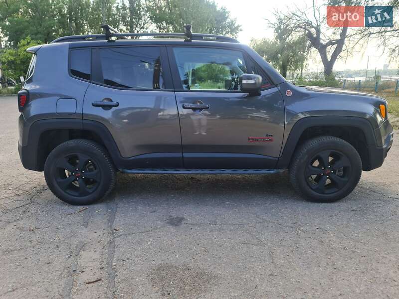 Позашляховик / Кросовер Jeep Renegade 2020 в Полтаві фото 4 Позашляховик / Кросовер Jeep Renegade 2020 в Полтаві