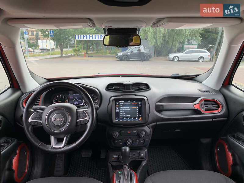 Внедорожник / Кроссовер Jeep Renegade 2019 в Киеве