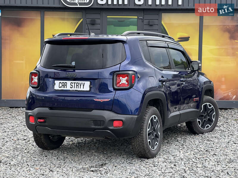 Внедорожник / Кроссовер Jeep Renegade 2016 в Стрые