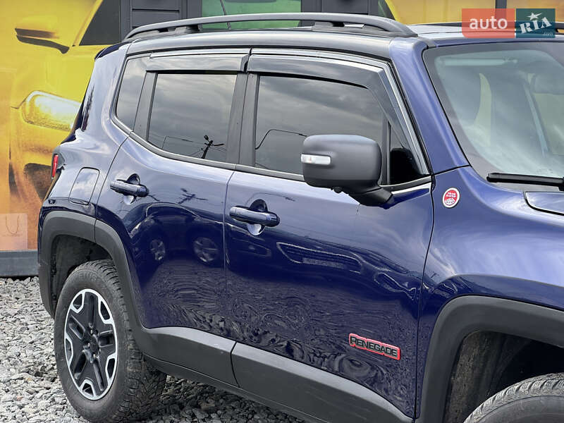 Внедорожник / Кроссовер Jeep Renegade 2016 в Стрые