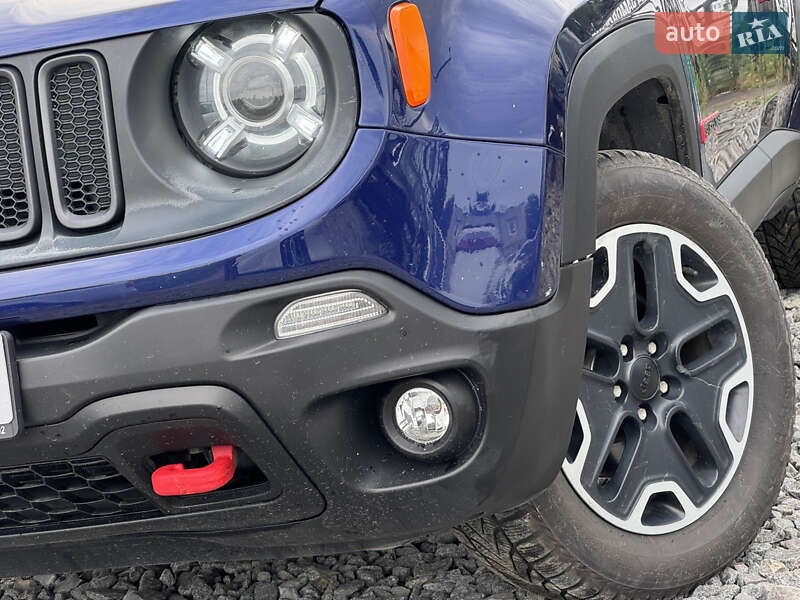 Внедорожник / Кроссовер Jeep Renegade 2016 в Стрые