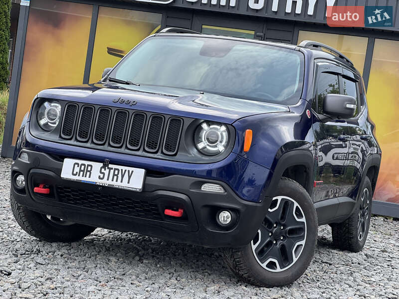 Внедорожник / Кроссовер Jeep Renegade 2016 в Стрые