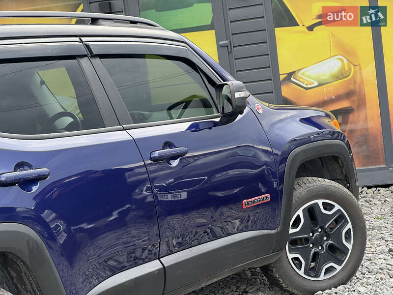 Внедорожник / Кроссовер Jeep Renegade 2016 в Стрые