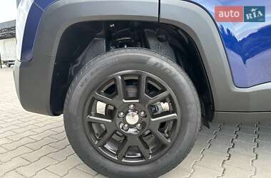 Внедорожник / Кроссовер Jeep Renegade 2019 в 
