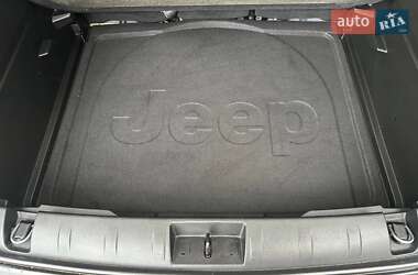 Внедорожник / Кроссовер Jeep Renegade 2019 в 
