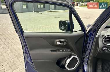 Внедорожник / Кроссовер Jeep Renegade 2019 в 