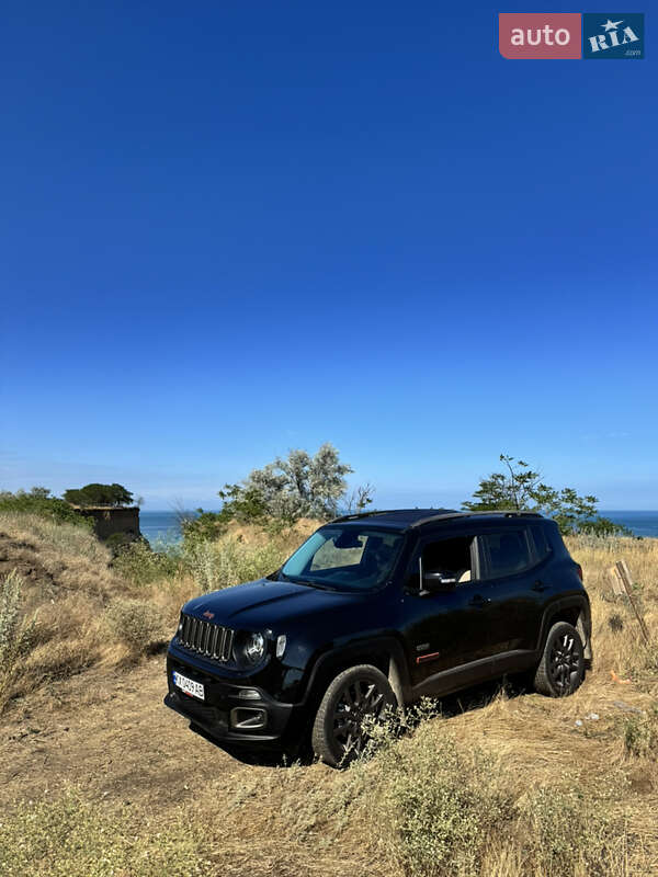 Внедорожник / Кроссовер Jeep Renegade 2015 в Харькове