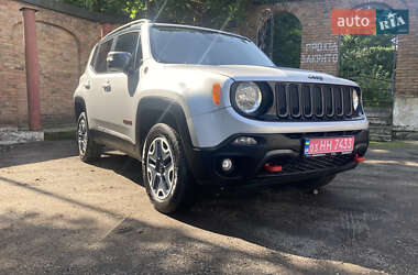 Внедорожник / Кроссовер Jeep Renegade 2016 в Ровно