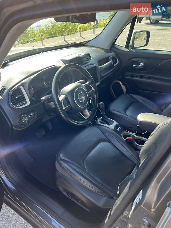 Внедорожник / Кроссовер Jeep Renegade 2017 в Киеве