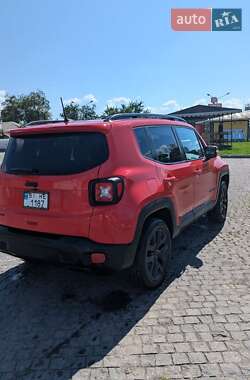 Внедорожник / Кроссовер Jeep Renegade 2018 в 