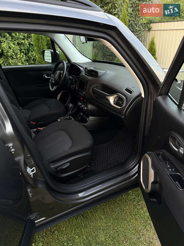 Внедорожник / Кроссовер Jeep Renegade 2015 в Коломые