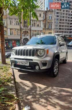 Внедорожник / Кроссовер Jeep Renegade 2016 в Киеве
