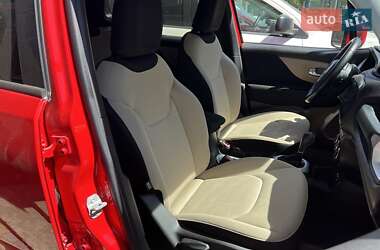 Позашляховик / Кросовер Jeep Renegade 2015 в Одесі