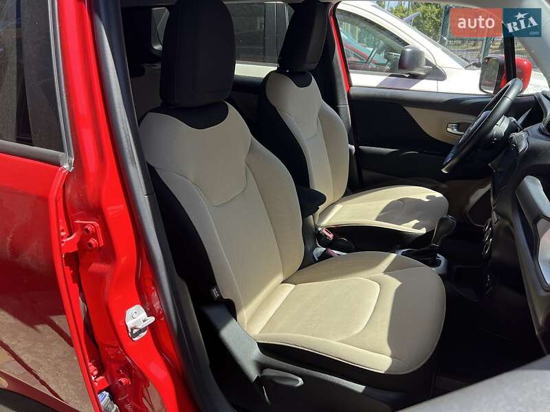 Внедорожник / Кроссовер Jeep Renegade 2015 в Одессе