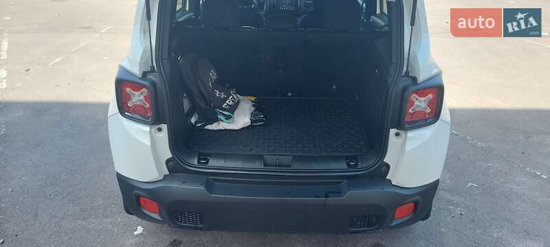 Позашляховик / Кросовер Jeep Renegade 2018 в Житомирі