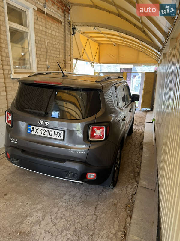 Позашляховик / Кросовер Jeep Renegade 2016 в Харкові