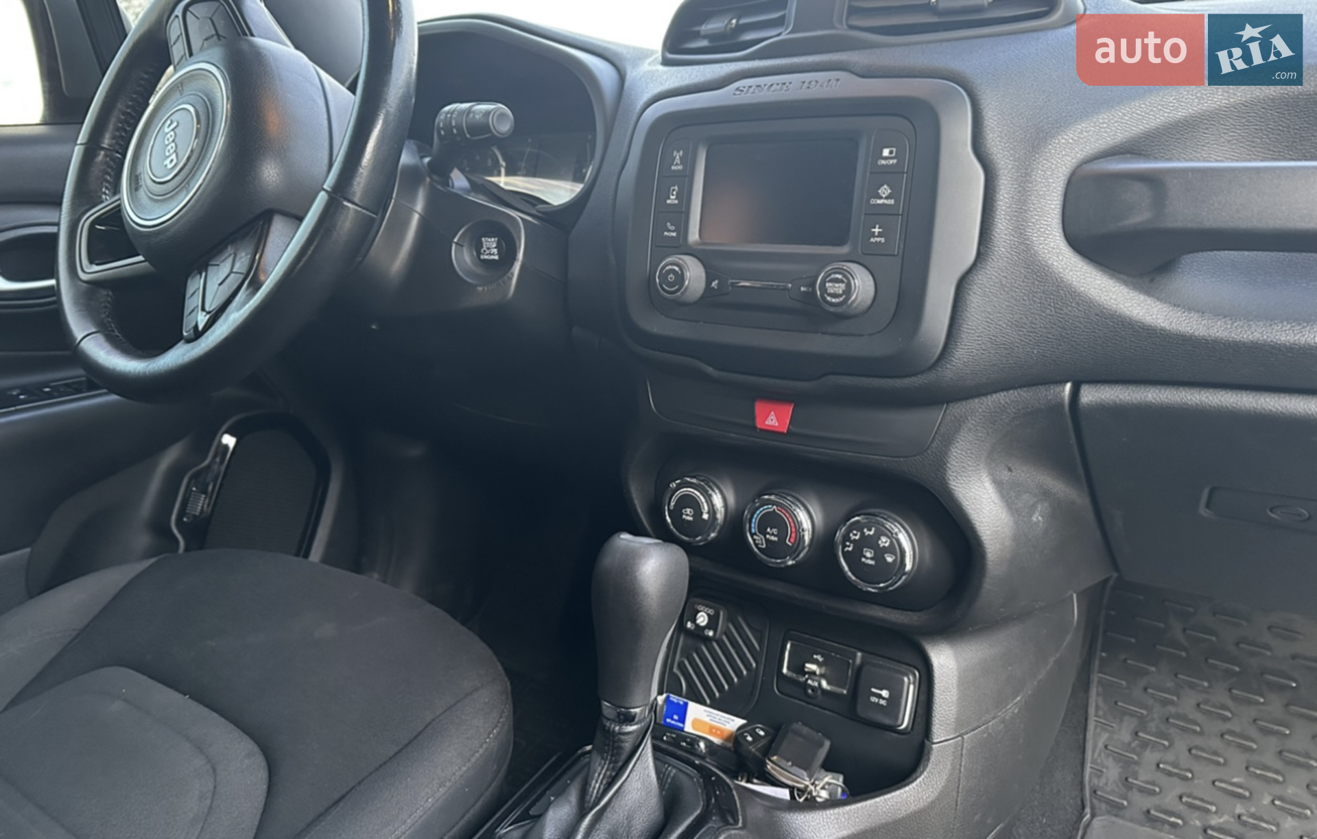 2017 Jeep Renegade - мініатюра 13