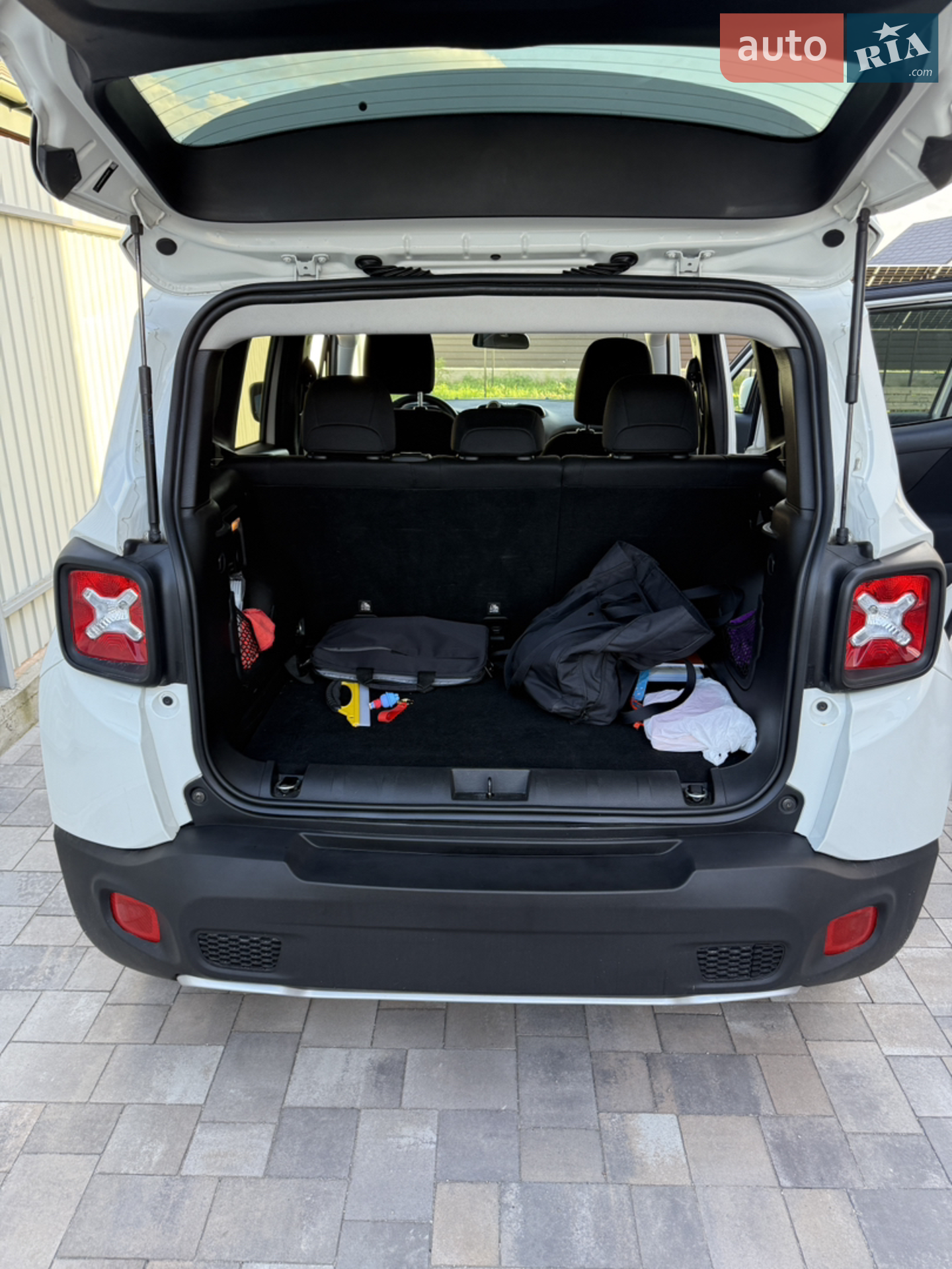 2018 Jeep Renegade - мініатюра 12