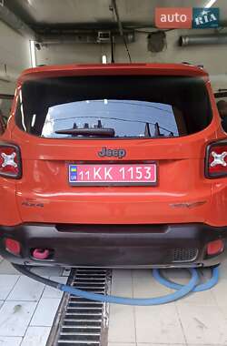 Внедорожник / Кроссовер Jeep Renegade 2017 в 