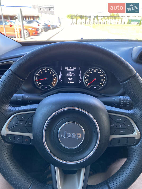 Внедорожник / Кроссовер Jeep Renegade 2017 в Киеве