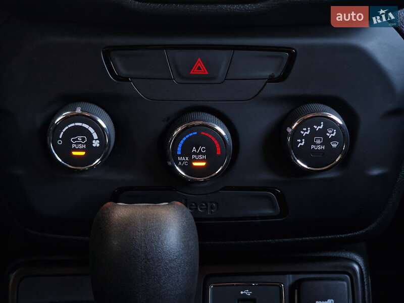 Внедорожник / Кроссовер Jeep Renegade 2020 в Одессе фото 61 Внедорожник / Кроссовер Jeep Renegade 2020 в Одессе