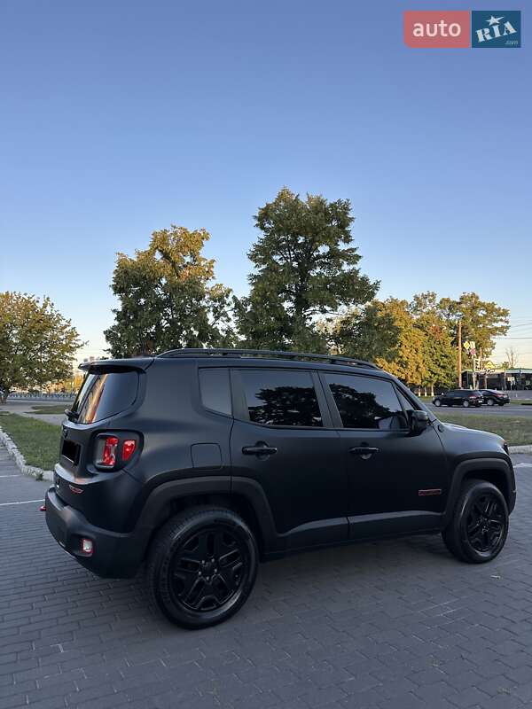 Внедорожник / Кроссовер Jeep Renegade 2018 в Киеве