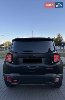 Внедорожник / Кроссовер Jeep Renegade 2018 в 