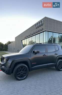 Внедорожник / Кроссовер Jeep Renegade 2018 в 