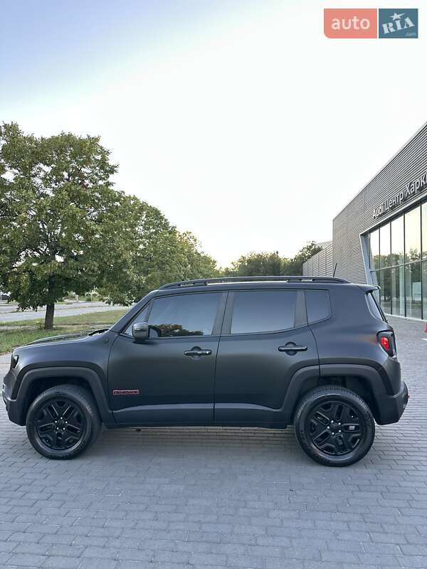 Внедорожник / Кроссовер Jeep Renegade 2018 в Киеве