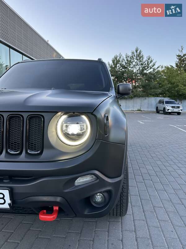 Внедорожник / Кроссовер Jeep Renegade 2018 в Киеве