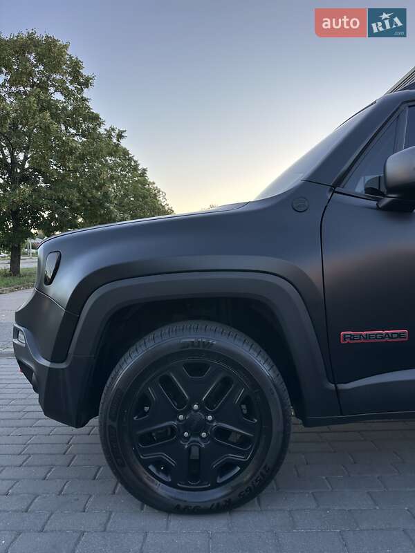 Внедорожник / Кроссовер Jeep Renegade 2018 в Киеве