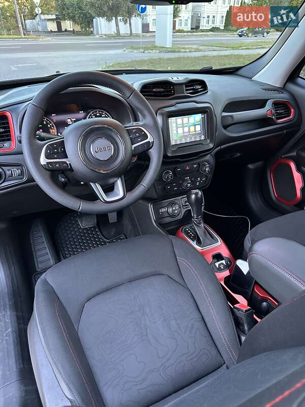 Внедорожник / Кроссовер Jeep Renegade 2018 в Киеве