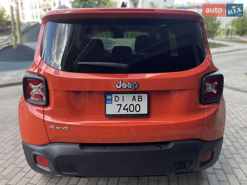 Внедорожник / Кроссовер Jeep Renegade 2016 в Львове