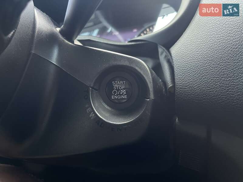 Внедорожник / Кроссовер Jeep Renegade 2016 в Львове