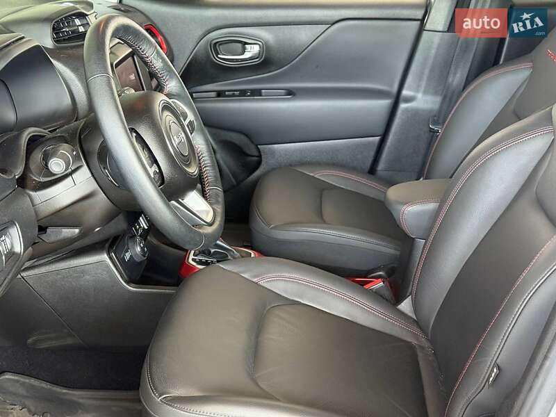 Позашляховик / Кросовер Jeep Renegade 2021 в Одесі