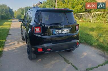 Внедорожник / Кроссовер Jeep Renegade 2015 в 