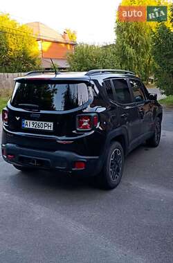 Внедорожник / Кроссовер Jeep Renegade 2017 в 