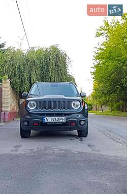 Внедорожник / Кроссовер Jeep Renegade 2017 в 