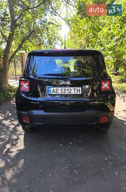 Внедорожник / Кроссовер Jeep Renegade 2018 в 