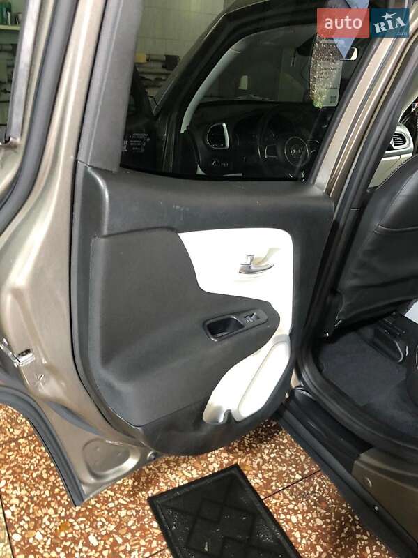 Внедорожник / Кроссовер Jeep Renegade 2018 в Полтаве фото 8 Внедорожник / Кроссовер Jeep Renegade 2018 в Полтаве