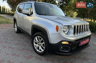Внедорожник / Кроссовер Jeep Renegade 2016 в 