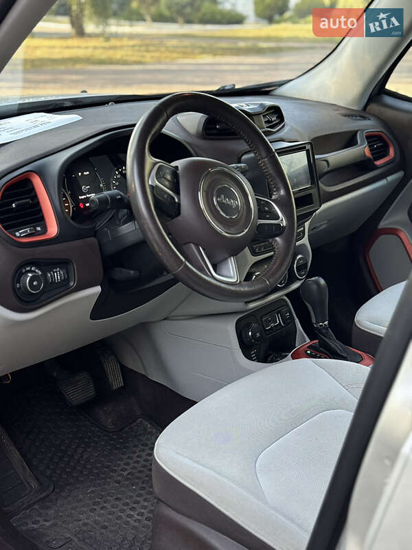 Внедорожник / Кроссовер Jeep Renegade 2016 в Лубнах фото 60 Внедорожник / Кроссовер Jeep Renegade 2016 в Лубнах