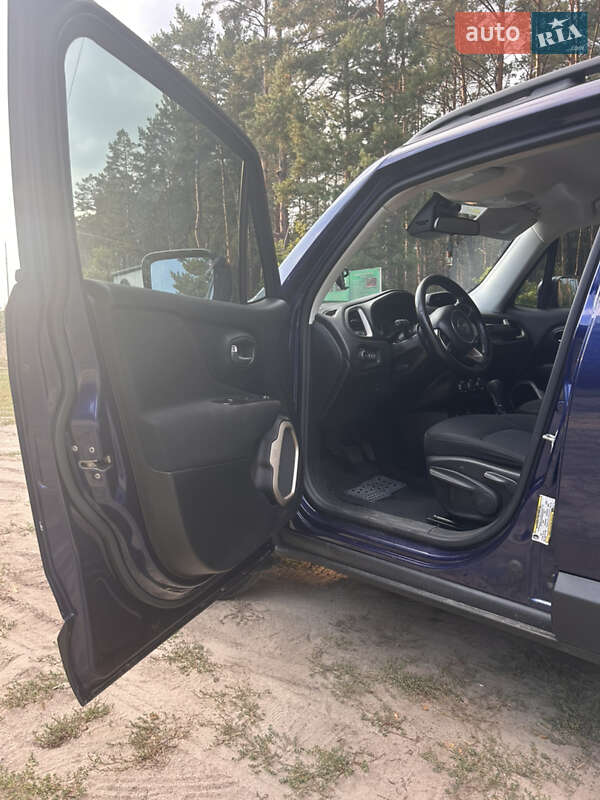 Внедорожник / Кроссовер Jeep Renegade 2017 в Каневе