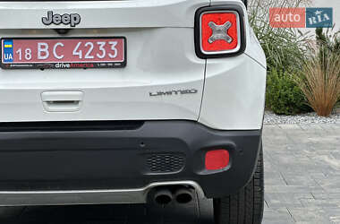 Внедорожник / Кроссовер Jeep Renegade 2017 в 