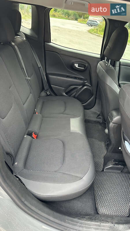 Позашляховик / Кросовер Jeep Renegade 2019 в Рівному