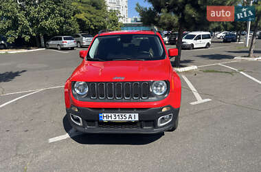 Внедорожник / Кроссовер Jeep Renegade 2016 в 