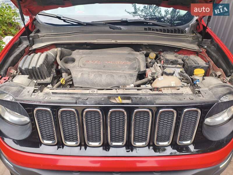 Внедорожник / Кроссовер Jeep Renegade 2017 в Киеве