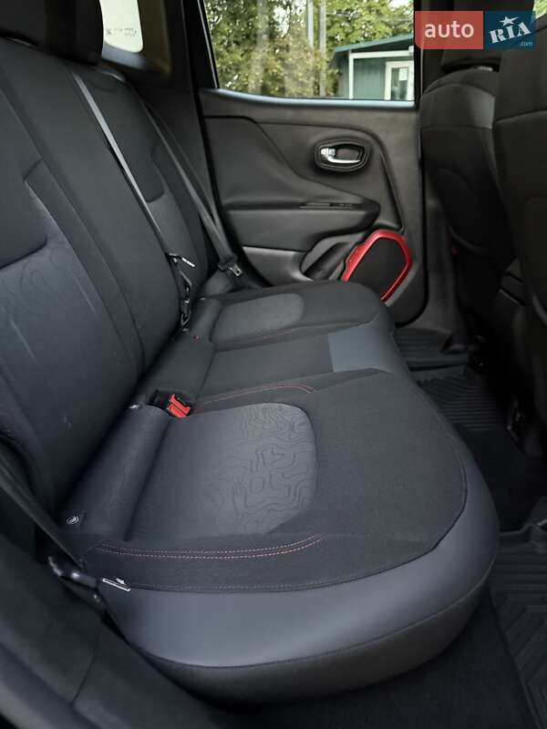 Внедорожник / Кроссовер Jeep Renegade 2015 в Львове фото 30 Внедорожник / Кроссовер Jeep Renegade 2015 в Львове