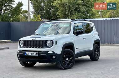 Внедорожник / Кроссовер Jeep Renegade 2016 в Днепре