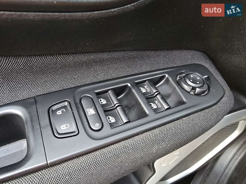 Внедорожник / Кроссовер Jeep Renegade 2018 в Сумах